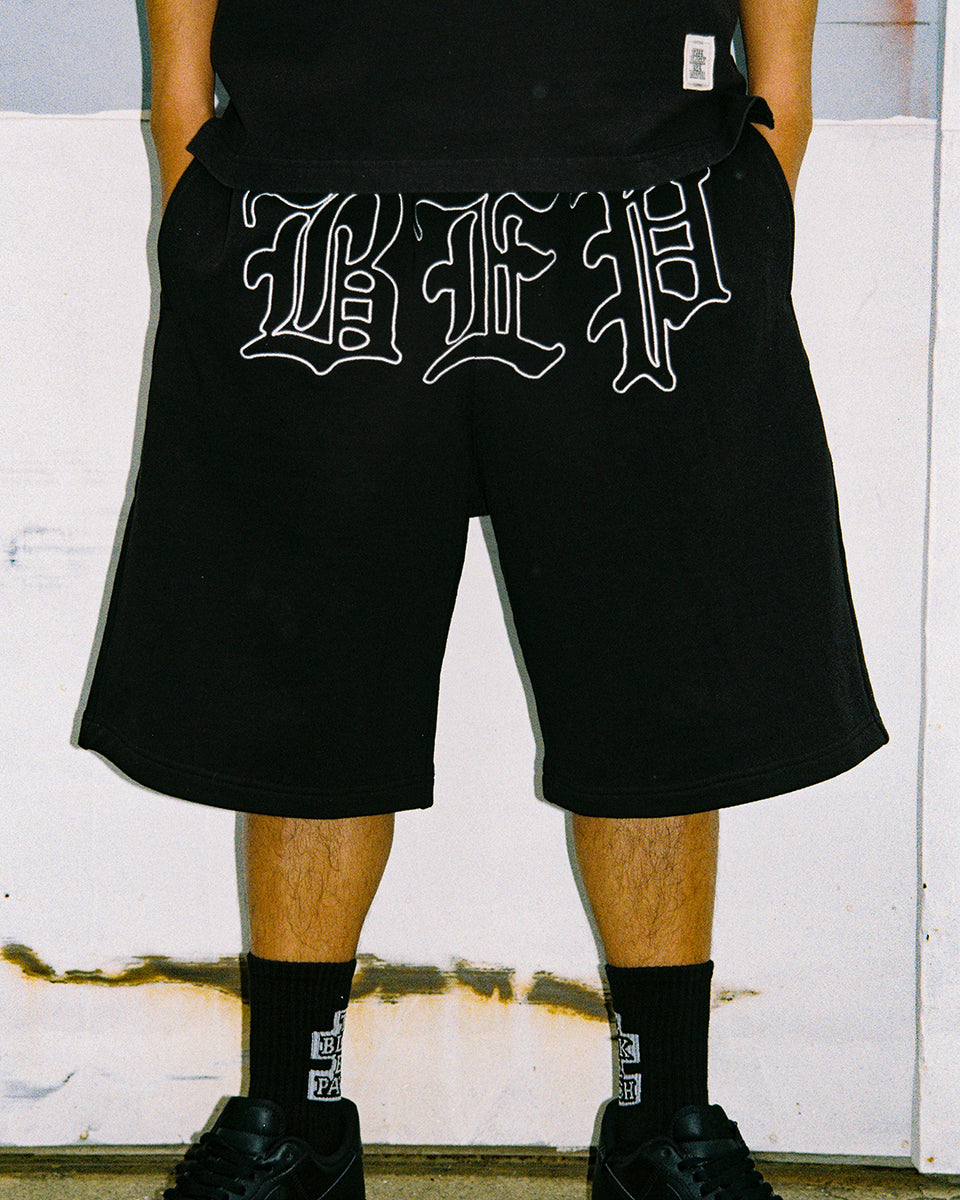 3 LETTER OE SWEAT BAGGY SHORTS BLACK – BlackEyePatch