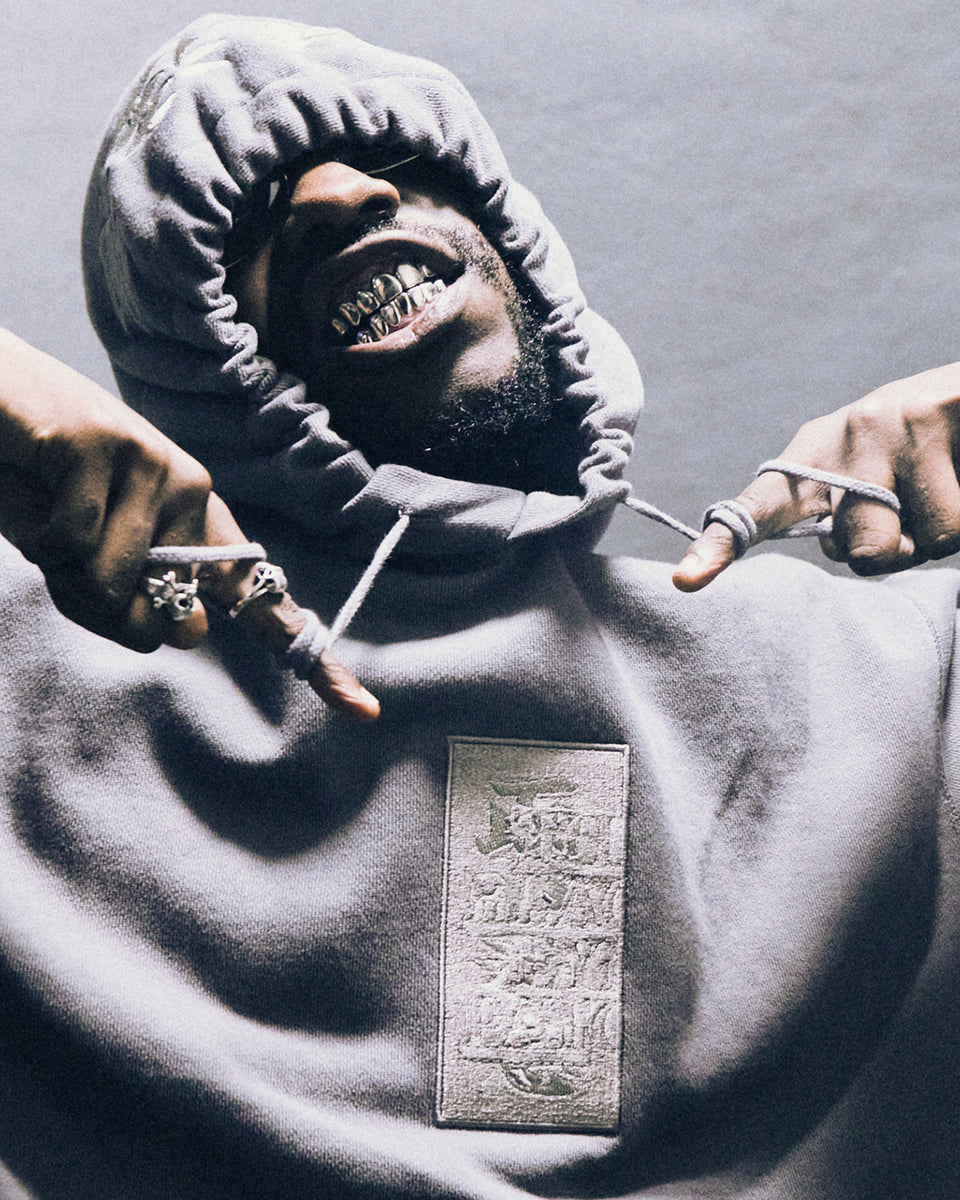 HWC LABEL HOODIE CHARCOAL – BlackEyePatch