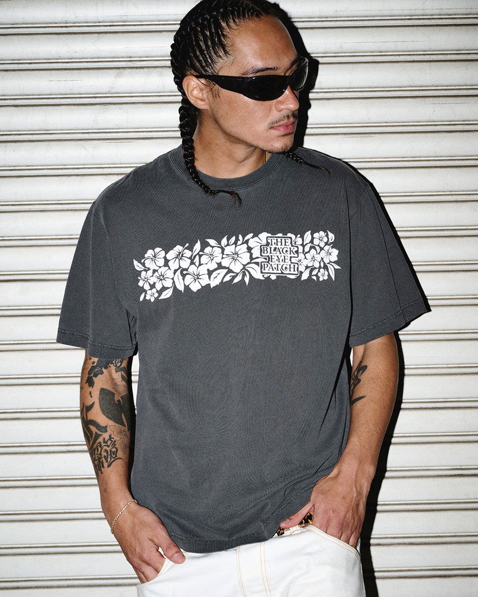 HIBISCUS STRIPE OG LABEL TEE WASHED BLACK – BlackEyePatch