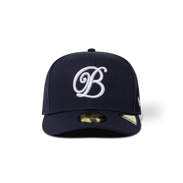 B EMBELEM PRE CURVED NEW ERA CAP NAVY