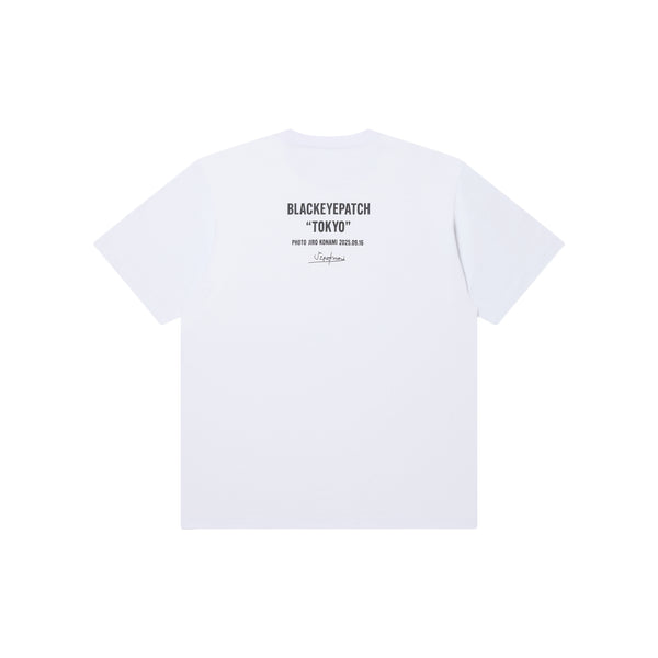 JIRO KONAMI CROW PHOTO TEE WHITE