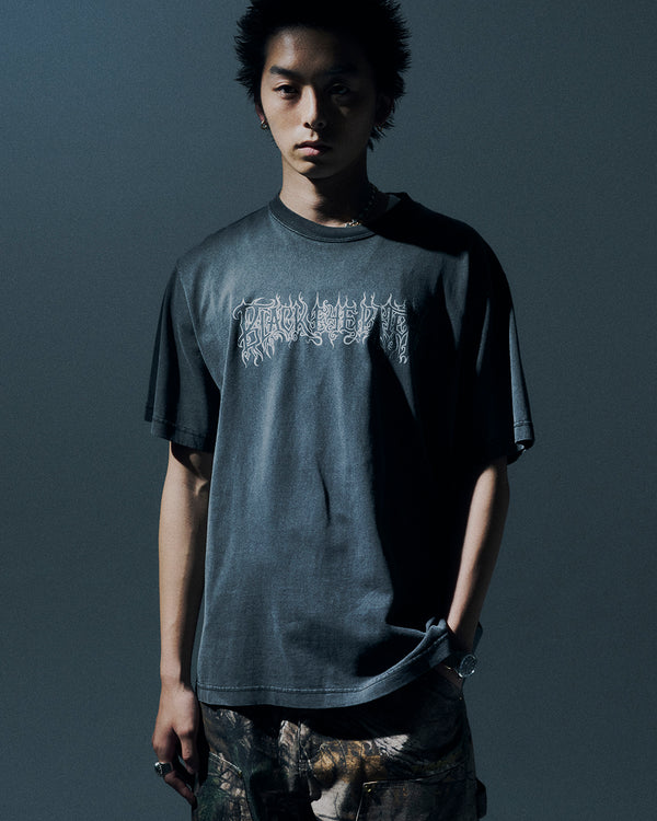 BLACK METAL LOGO TEE WASHED BLACK