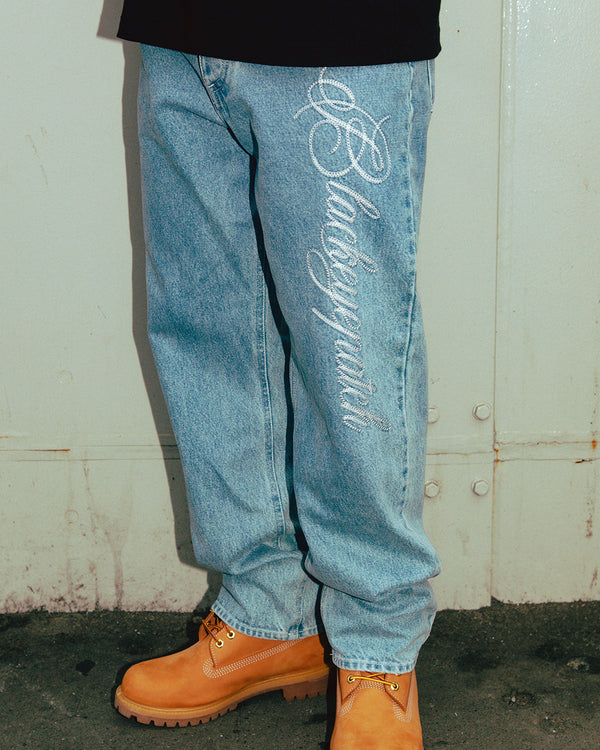 CHAIN STITCHED SCRIPT LOGO BAGGY JEANS