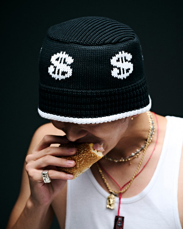 DOLLAR SIGN KNITTED BUCKET HAT BLACK