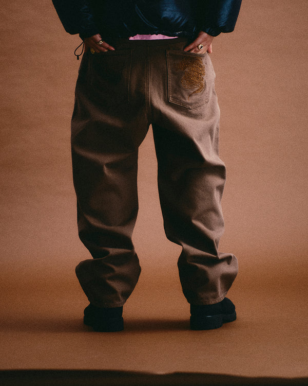 DRAGONS EMBROIDERED WASHED BAGGY PANTS BROWN