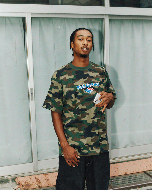 FINANCIAL LOGO TEE CAMO