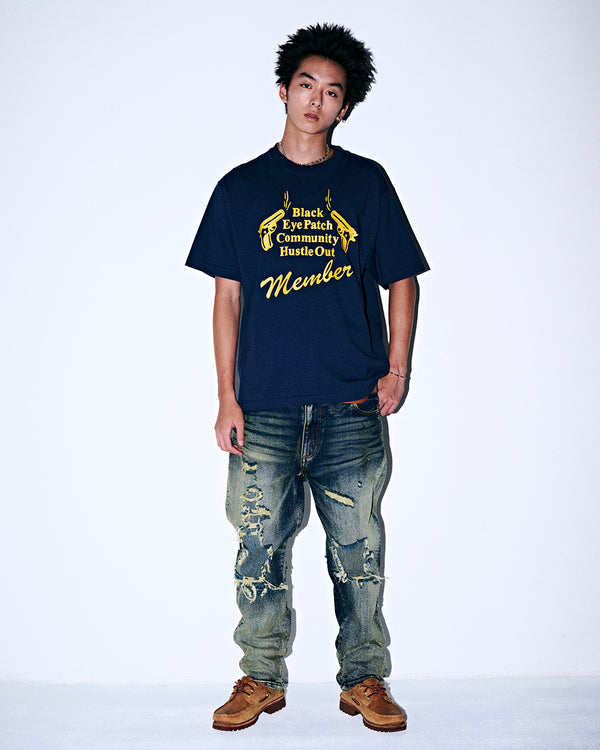 HUSTLE OUT MEMBER TEE CHARCOAL