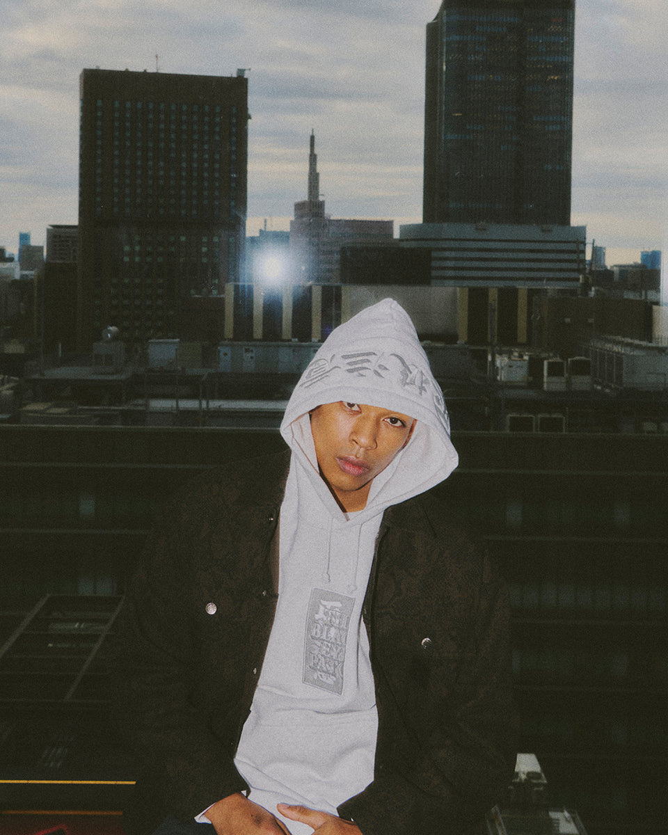 HWC LABEL HOODIE ASH – BlackEyePatch
