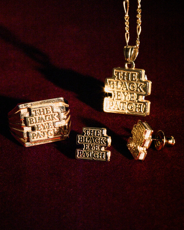 OG LABEL EARRINGS GOLD