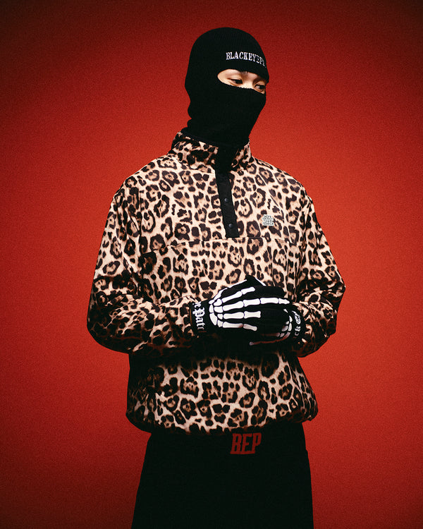 OG LABEL LEOPARD PATTERNED PULLOVER FLEECE MULTI