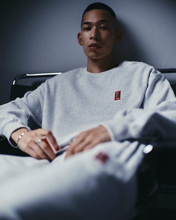 SMALL HWC CREW SWEAT HEATHER GRAY