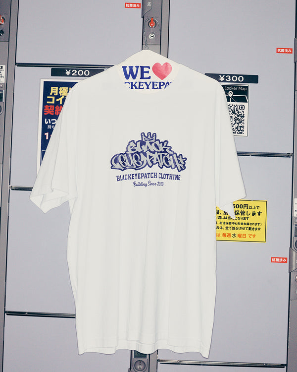 STYLE SCRIPT TEE WHITE