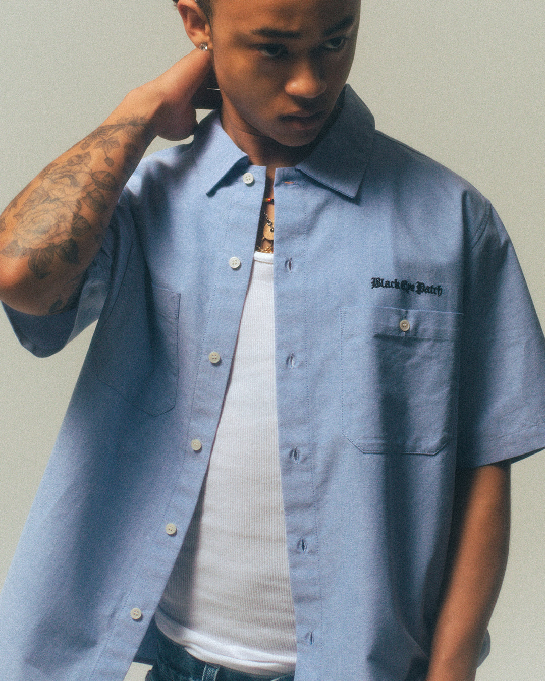 WORLD IS YOUR S/S OXFORD SHIRT LIGHT BLUE – BlackEyePatch