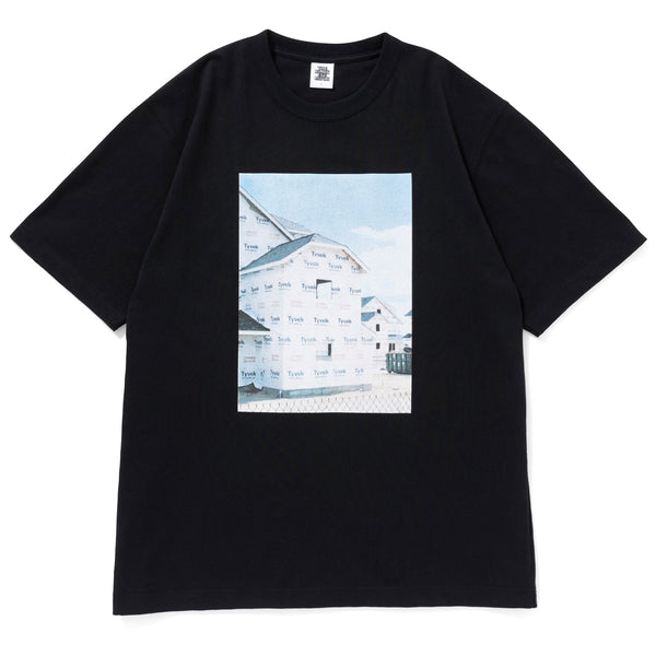 HOUSEWRAP TEE BLACK