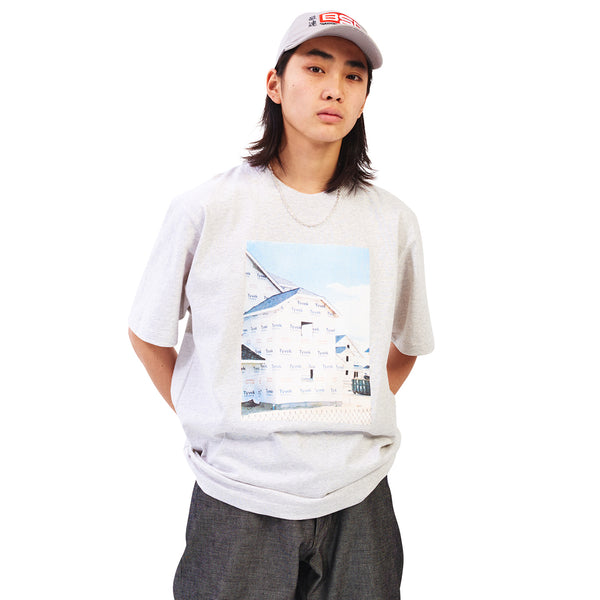 HOUSEWRAP TEE ASH